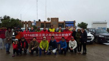 El parque Ischigualasto fue invadido por chinos