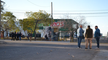 La Policía multiplicó los patrullajes por los intentos de saqueos.