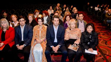 Mirá todo el color y los personajes de la Feria