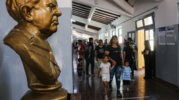 La asistencia a las urnas en San Juan, mayor que a nivel nacional, pero escasa con respecto a la participación local de los últimos 20 años. La asistencia a las urnas en San Juan, mayor que a nivel nacional, pero escasa con respecto a la participación local de los últimos 20 años.