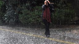 Máxima de 20º y rige un alerta por tormentas fuertes