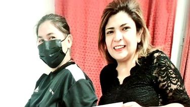 ¡Estamos todos locos!: una fanática de La Noriega se tatuó un beso de la abogada