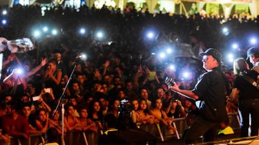 Las Pelotas cerraron la segunda noche a puro rock