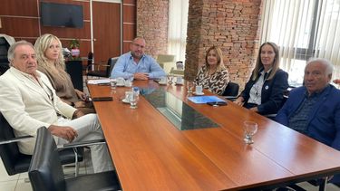 Miodowsky renovó el convenio con la Fundación Sanatorio Argentino para fortalecer la atención del personal municipal