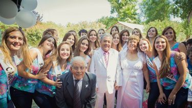 Las candidatas, de boda en una colonia de verano