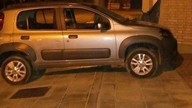 Denunció que sus vecinos se estacionan como quieren