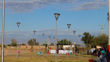 Un populoso barrio de Chimbas estrenó plaza
