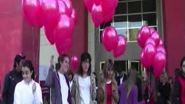 Una suelta de globos por el día mundial de la Hemofilia