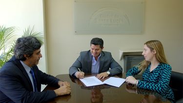 Si vivís en Santa Lucía, ahora podés pagar tus deudas municipales con tarjeta