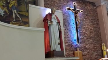 La iglesia de Rawson tendrá una gota de sangre de Juan Pablo II