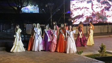 Mirá todo el color que dejó la primera noche de la Fiesta del Sol