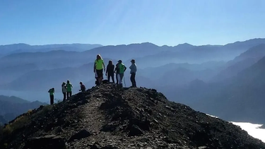 Vuelven los guías a las montañas sanjuaninas para brindar seguridad.