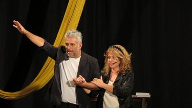 El conductor estrella de Cuestión de peso llega a San Juan con una propuesta teatral