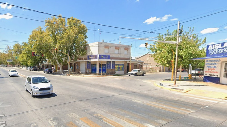 Esa última partido de truco se dio en un viejo bar que funcionaba en las calles Mendoza y Comandante Cabot, en Trinidad.