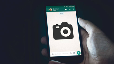 WhatsApp planea novedades en el uso de la cámara y el envío de fotos.