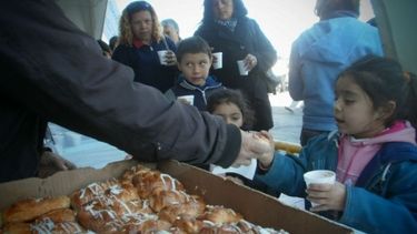 Los niños de la Villa Marini te necesitan para su chocolate