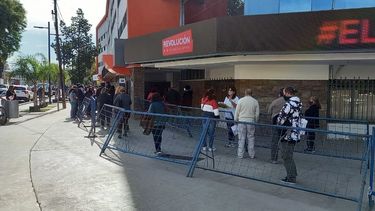 ¿Cuántos docentes se vacunaron con la segunda dosis el primer día?