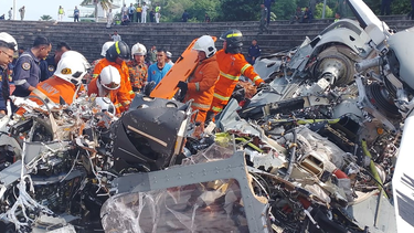 El desastroso saldo que dejó el choque entre los dos helicópteros en Malasia.