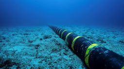 Así son los cables submarinos que dan Internet a todo el mundo