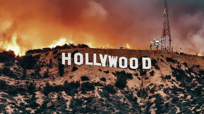 Hollywood, en alerta amarilla por el terrible incendio que azota la zona y deja 130.000 evacuados