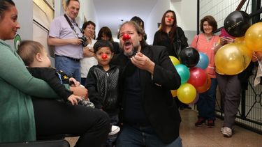 Cantando a pleno corazón en el Hospital de Niños
