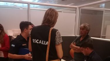 Fue con un carnet trucho a Transporte y terminó en Flagrancia