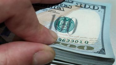 El dólar blue está siendo noticia por un fuerte frenazo y caída tras unas semanas en alza