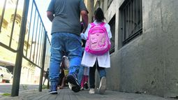 Marginados por la pandemia: por qué aumentó el abandono escolar en San Juan