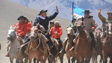 Los 10 momentos más impactantes del Cruce de los Andes 2016