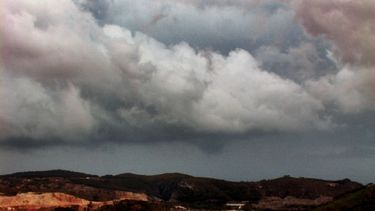Granizó en 25 de Mayo y hasta hubo caída de postes