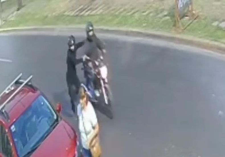 AQOqriYMp2FVnK6v_LI1Eql6UcRE0qBEE3rutiSf7DkOQEnnGLxq6twB2ZdzEhRNsAZ9iYi5VFcd5YuIJYJRypZpI1Y3dNgcE1WCkz9U2JTTcg - frame at 0m1s