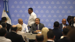 Primera audencia por la ley de glaciares. Primera audencia por la ley de glaciares.