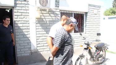 Hallan a una joven discapacitada encerrada en su habitación con rejas