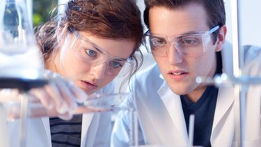 Hasta un millón de pesos para tu proyecto de cultura científica: enterate los detalles