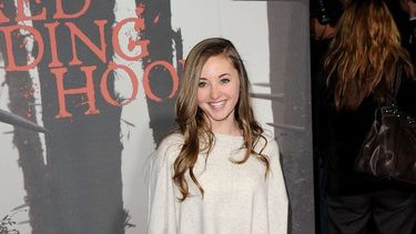 ¿Qué tipo de ropa se puede usar con las botas a la rodilla y a la pantorrilla?