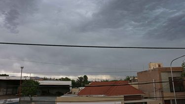 Nubarrones en San Juan: ¿se instala la tormenta por varios días?