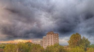 ¿Tormentas y frío otra vez?: así estará el tiempo este viernes