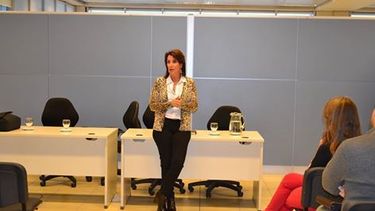 Ministerio donará papel que no usa a la Casa Sahni