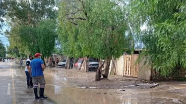 El Ministerio de Familia y los municipios asisten a familias de distintos departamentos por la lluvia. Pocito, uno de los departamentos más afectados. Foto de archivo.