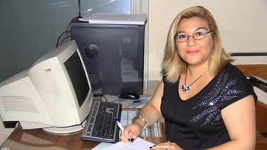 Mara Carrizo: Desnudando el alma entre poemas y reflexiones