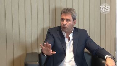 Sergio Uñac sobre los sueldos docentes: Podría hacer cosas que rayaran lo ilógico Sergio Uñac sobre los sueldos docentes: Podría hacer cosas que rayaran lo ilógico
