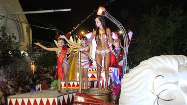Unas 70 mil personas coparon el corsómetro del Carnaval de Chimbas