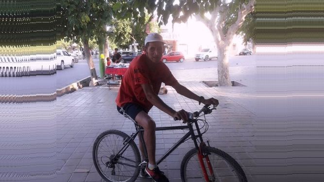 La tercera es la vencida: la maldición de las bicicletas de un cartonero en Caucete