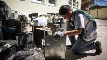La sana y sustentable costumbre del Central Universitario: recolectaron más de 6 toneladas de residuos tecnológicos