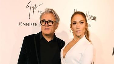 Jennifer Lopez ahora diseña