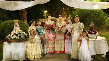 Las Fallas brillaron en la noche del Centro Valenciano