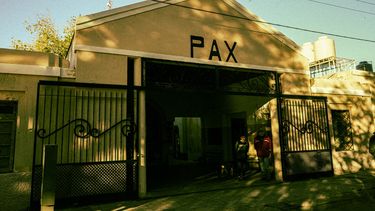 El llamado de ultratumba que obligó a la Policía a abrir un cajón en el cementerio de Pocito