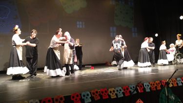 Coco, el musical: la emocionante puesta en escena de los integrantes del Ballet Sembrando Ilusiones