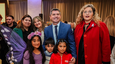 San Juan reforzó su compromiso con la alfabetización y distinguió a empresas por su apoyo educativo