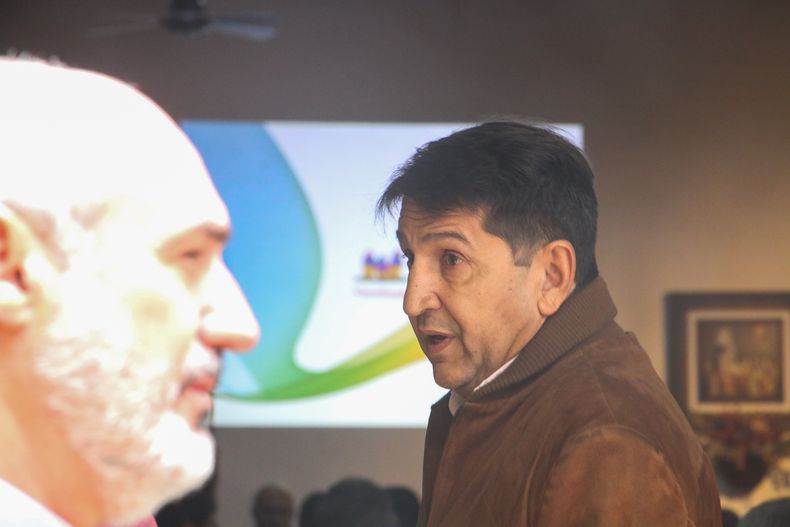 El candidato a presidente del Club Social, Raúl Giménez. Dijo que fue chofer del Papa. El candidato a presidente del Club Social, Raúl Giménez. Dijo que fue chofer del Papa.